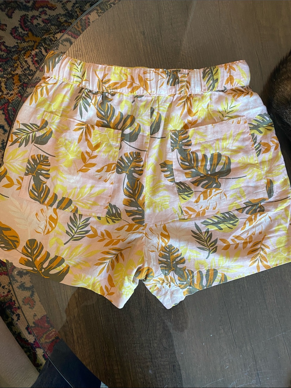Sanctuary Pink Tropical Leaf Tie-Front Shorts - Picture 3 of 4